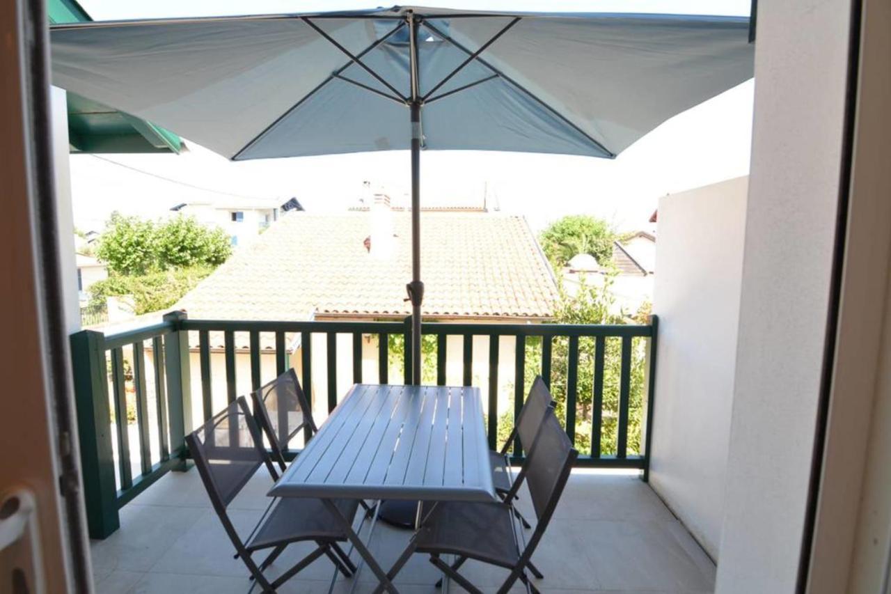 Coco Elaura Modern Duplex With 2 Bedrooms And A Balcony In * Biarritz