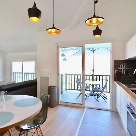 Coco Elaura Modern Duplex With 2 Bedrooms And A Balcony In Biarritz Exterior photo
