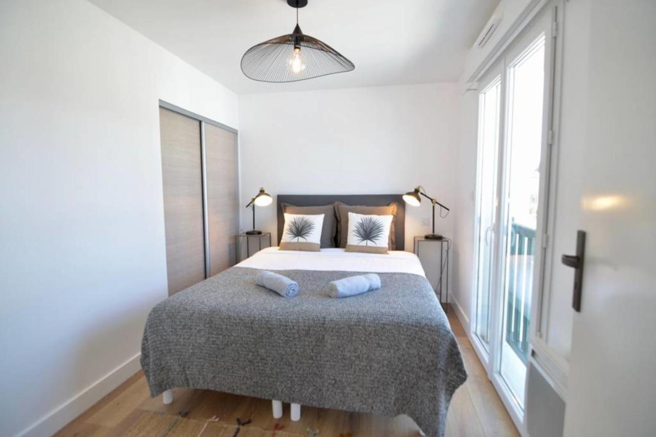 Coco Elaura Modern Duplex With 2 Bedrooms And A Balcony In Biarritz