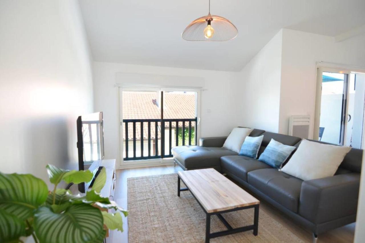 Coco Elaura Modern Duplex With 2 Bedrooms And A Balcony In Appartement *
